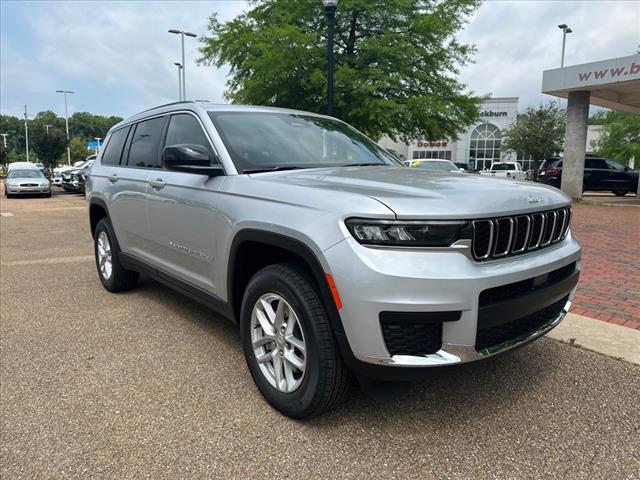 new 2024 Jeep Grand Cherokee L car, priced at $43,999