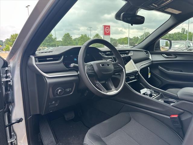 new 2024 Jeep Grand Cherokee L car, priced at $43,999