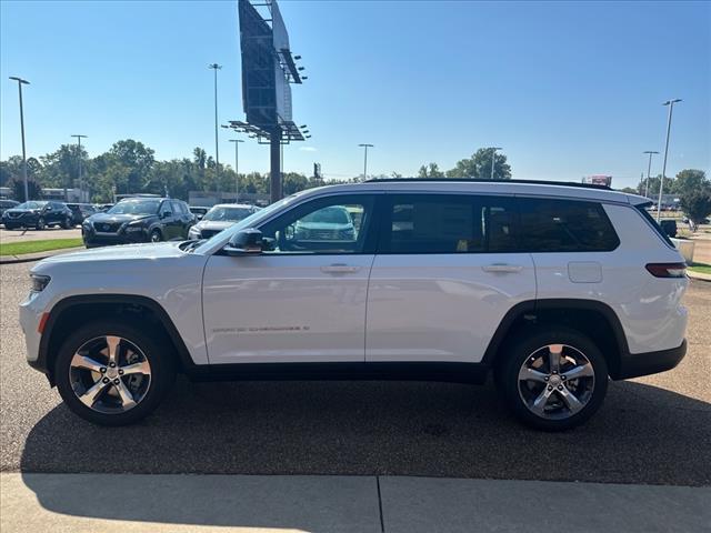 new 2024 Jeep Grand Cherokee L car, priced at $52,325