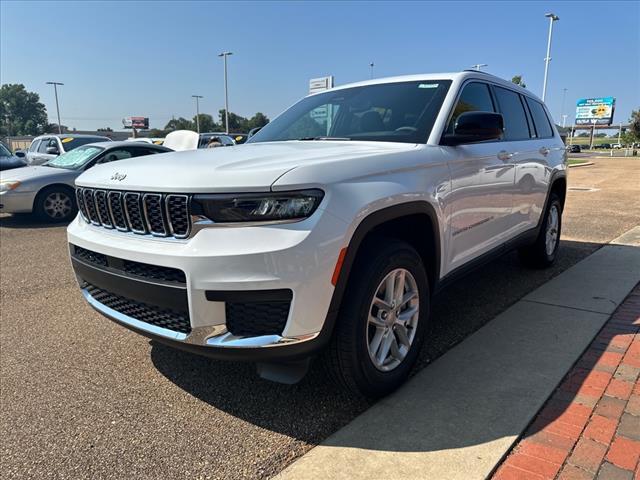 new 2024 Jeep Grand Cherokee L car, priced at $47,120