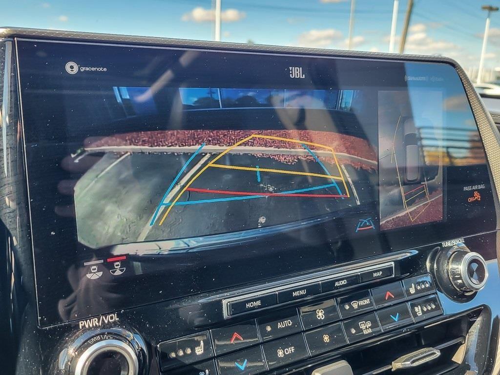 used 2021 Toyota Highlander Hybrid car, priced at $39,798