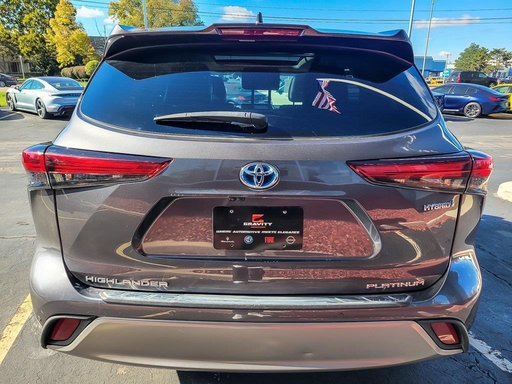 used 2021 Toyota Highlander Hybrid car, priced at $39,798