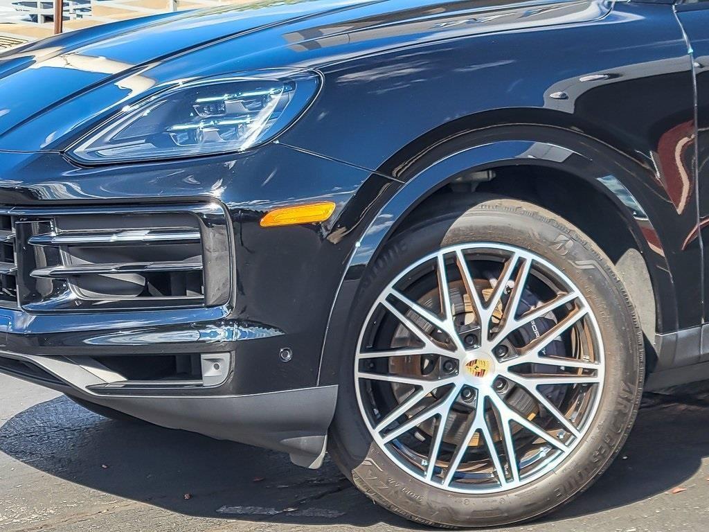 used 2024 Porsche Cayenne car, priced at $77,289