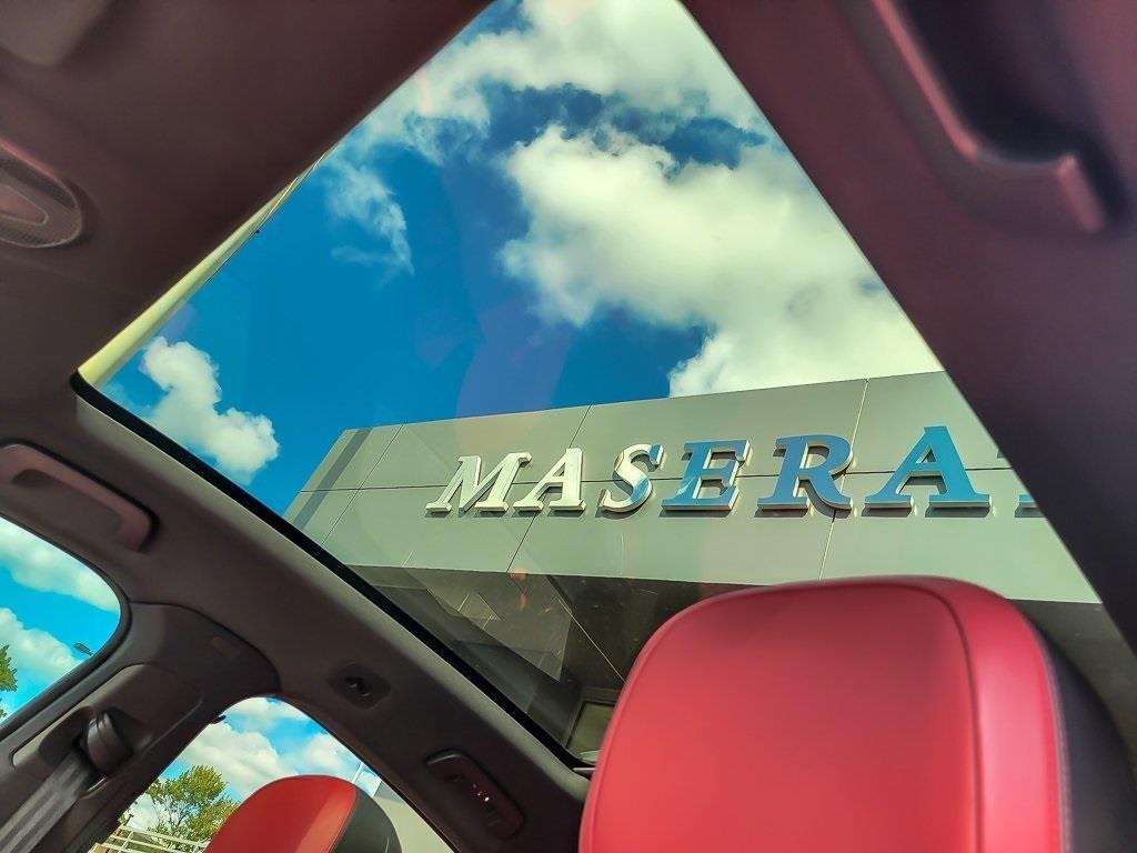 used 2024 Porsche Cayenne car, priced at $77,289