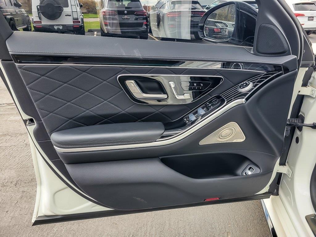 used 2022 Mercedes-Benz S-Class car, priced at $77,259