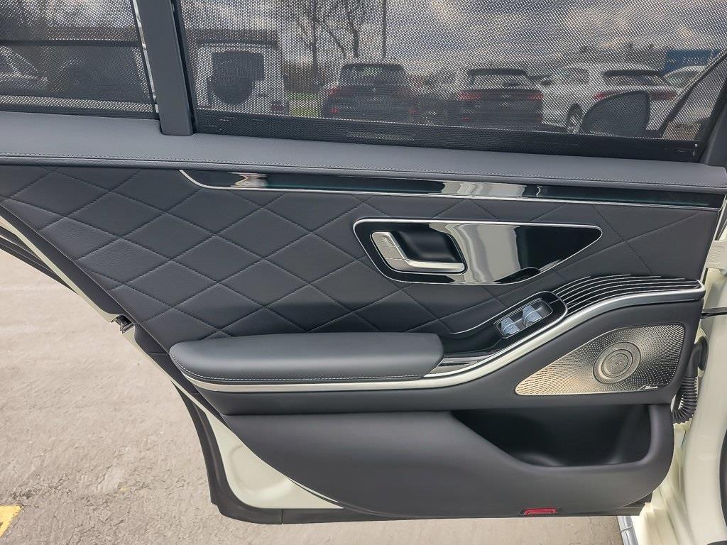 used 2022 Mercedes-Benz S-Class car, priced at $77,259