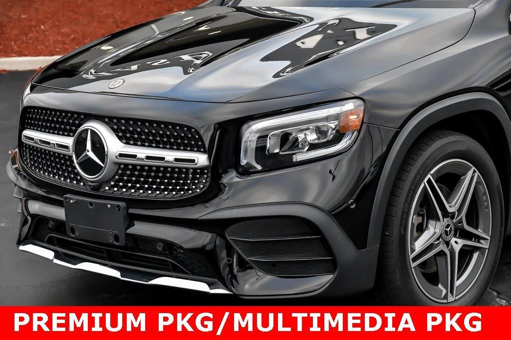 used 2021 Mercedes-Benz GLB 250 car, priced at $29,989