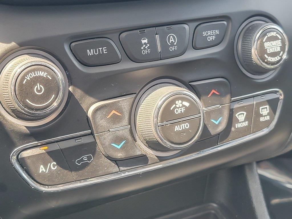 used 2019 Jeep Cherokee car, priced at $19,989