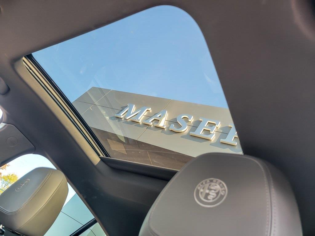 used 2024 Alfa Romeo Tonale car, priced at $27,859