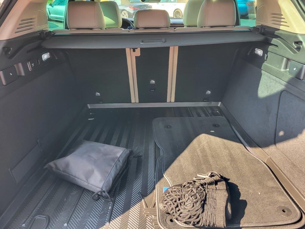 used 2023 Maserati Grecale car, priced at $37,738