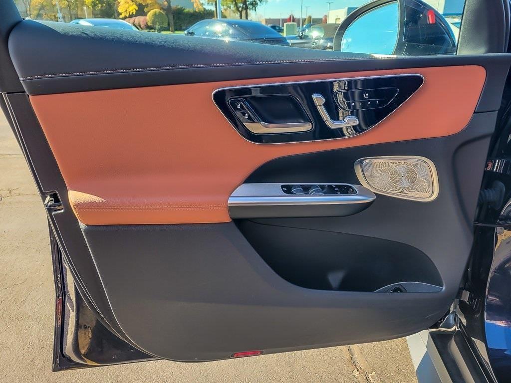 used 2023 Mercedes-Benz GLC 300 car, priced at $37,579