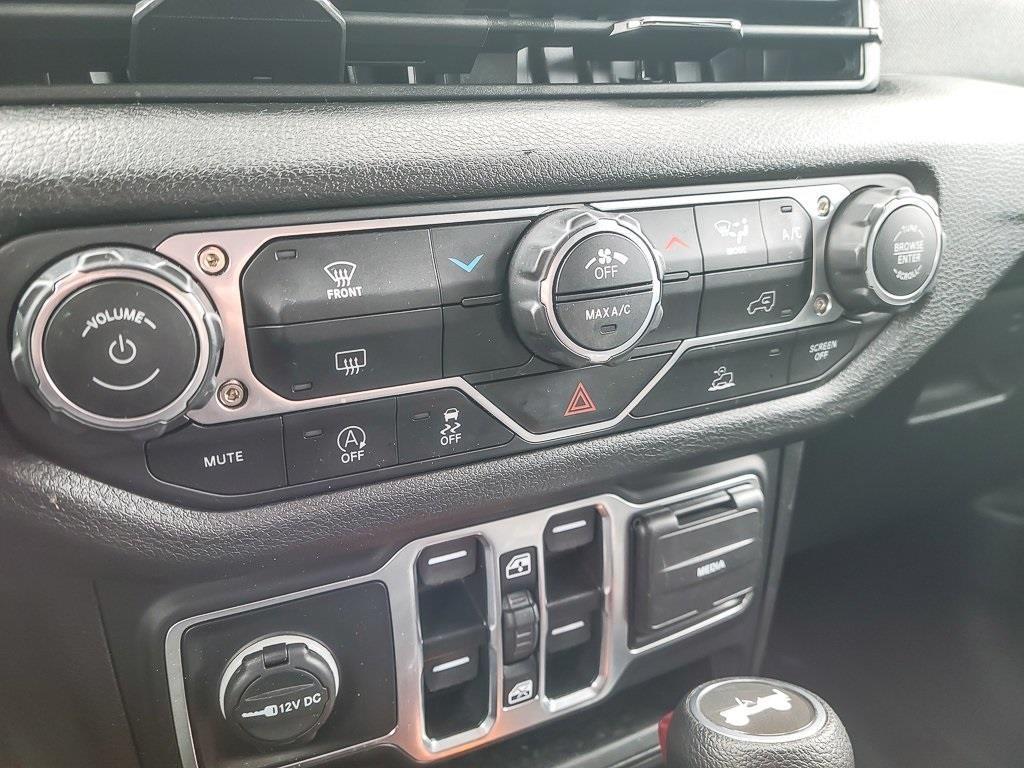 used 2025 Jeep Wrangler car, priced at $37,050