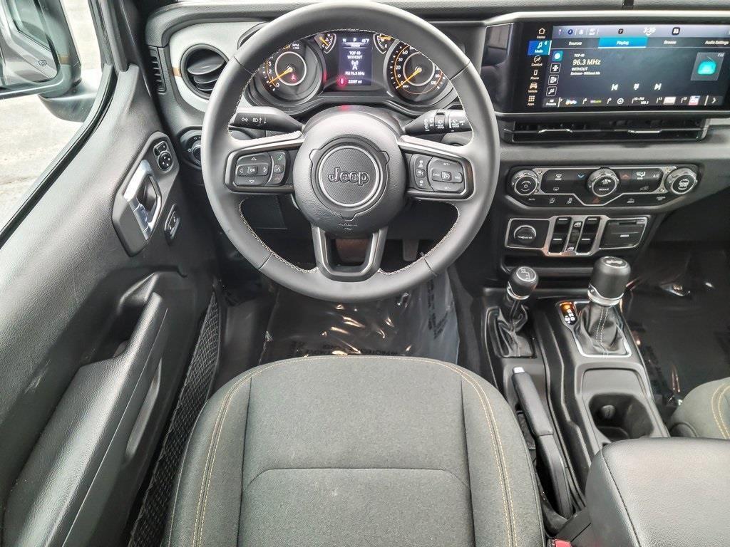 used 2025 Jeep Wrangler car, priced at $37,050