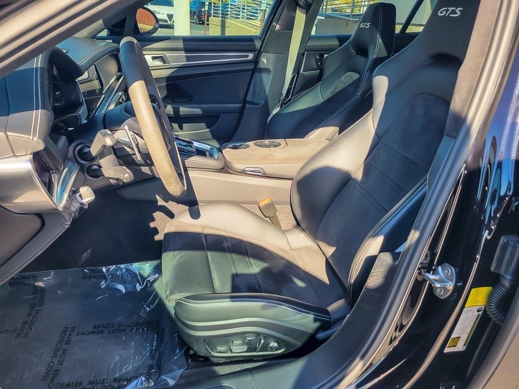 used 2022 Porsche Panamera car, priced at $99,998