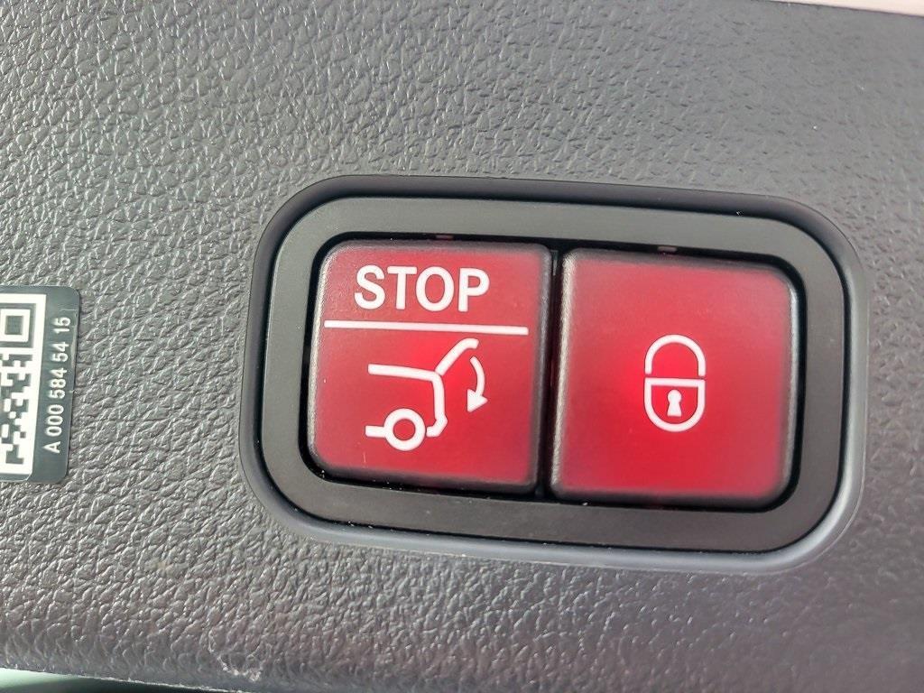 used 2024 Mercedes-Benz GLC 300 car, priced at $41,794