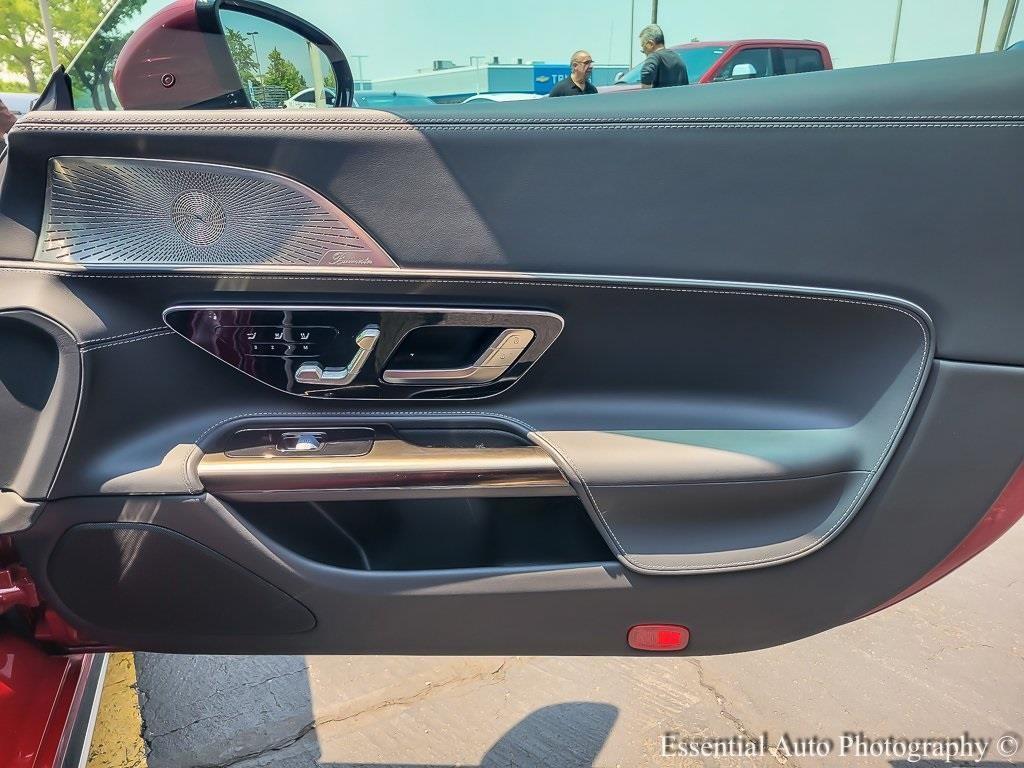 used 2022 Mercedes-Benz AMG SL 55 car, priced at $91,989
