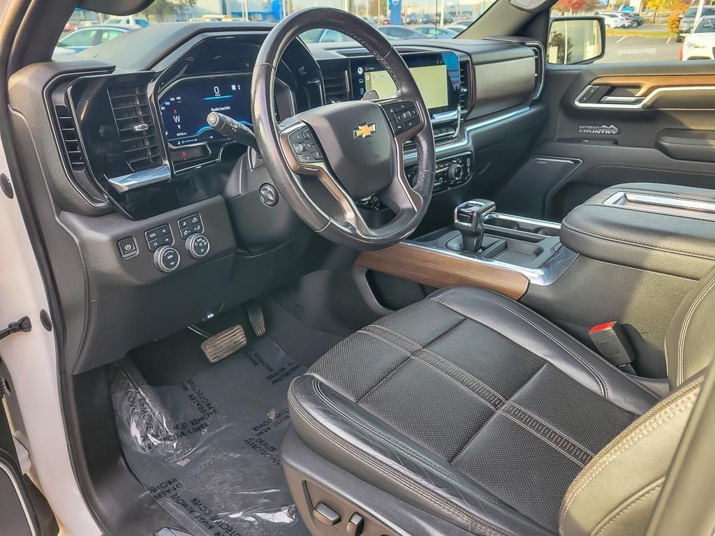 used 2022 Chevrolet Silverado 1500 car, priced at $44,499