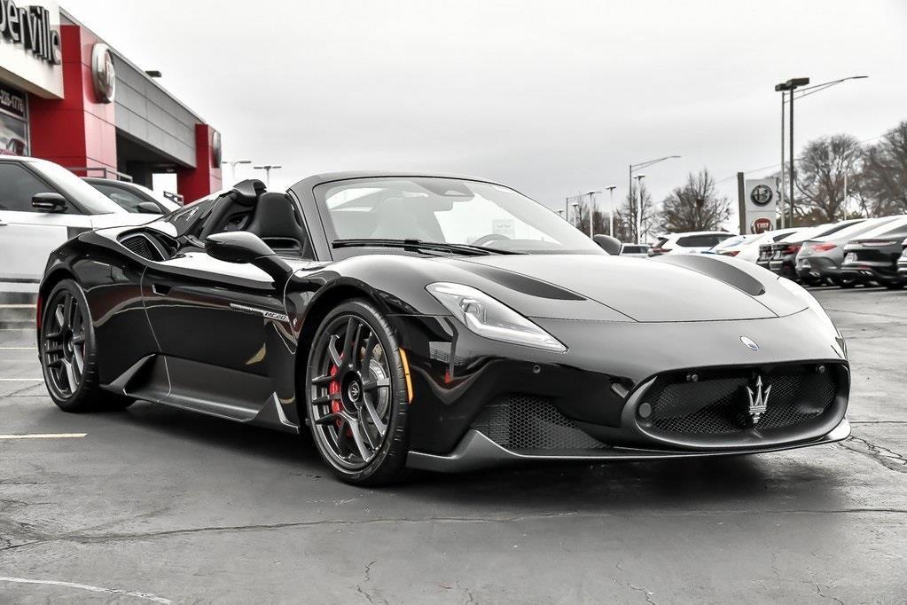 new 2024 Maserati MC20 car, priced at $225,999