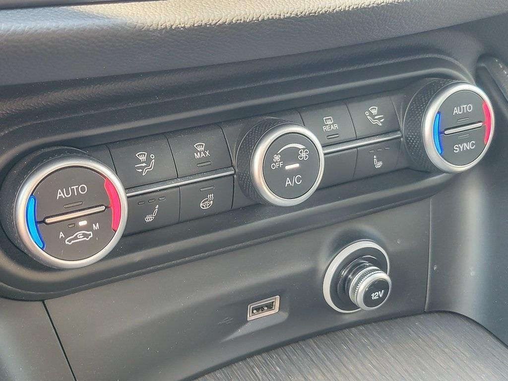 used 2022 Alfa Romeo Stelvio car, priced at $25,598