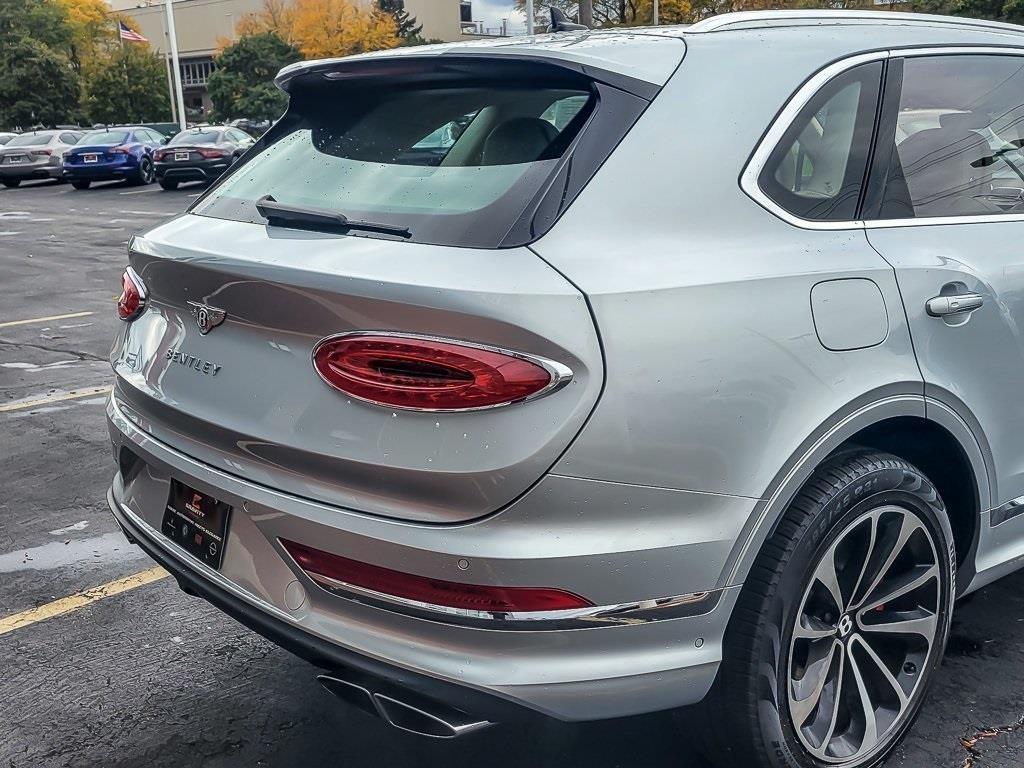 used 2022 Bentley Bentayga car, priced at $126,899