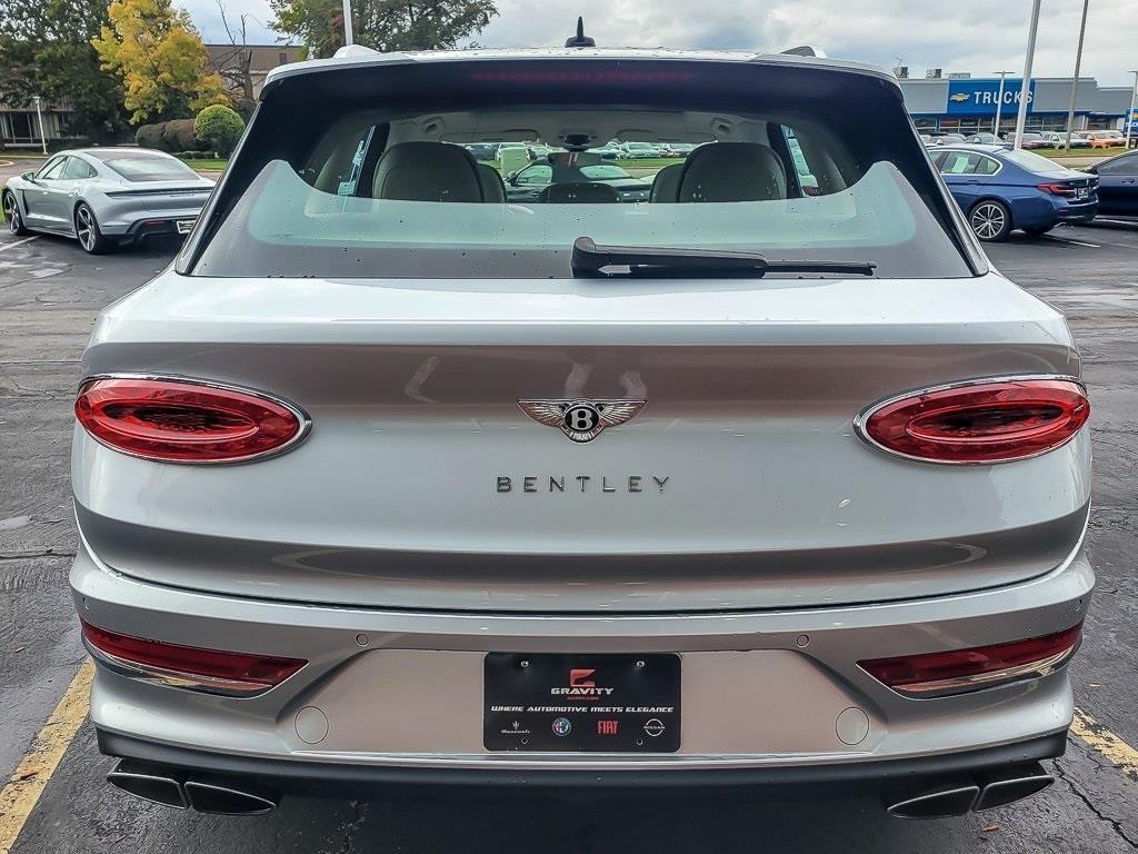 used 2022 Bentley Bentayga car, priced at $126,899