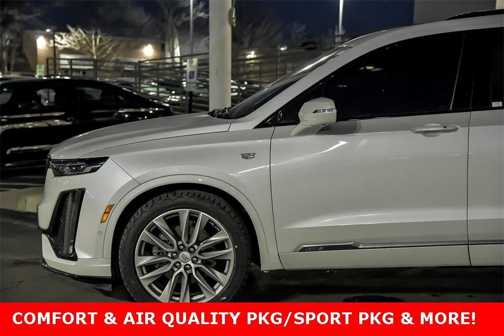 used 2021 Cadillac XT6 car, priced at $36,899