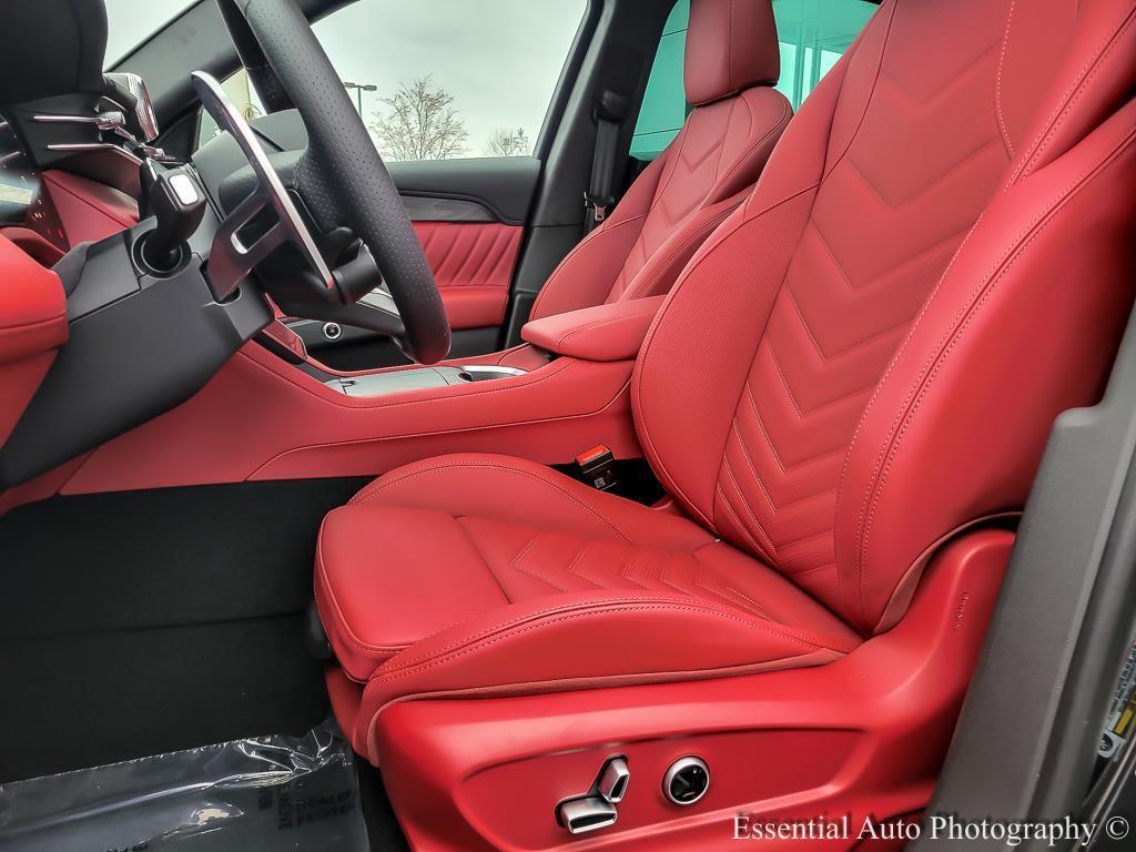 new 2025 Maserati Grecale car, priced at $85,850