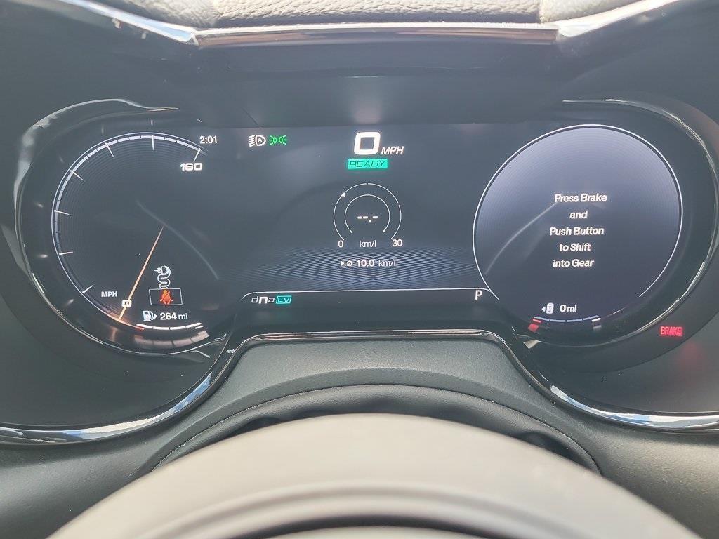 used 2024 Alfa Romeo Tonale car, priced at $27,889