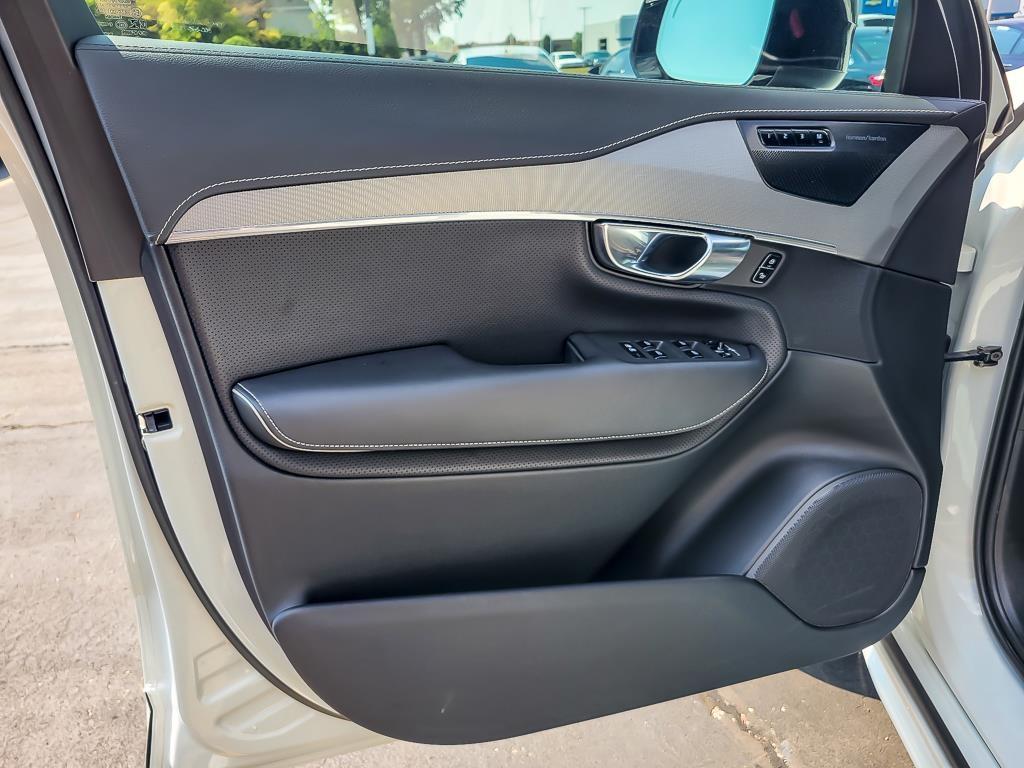 used 2022 Volvo XC90 Recharge Plug-In Hybrid car, priced at $44,388