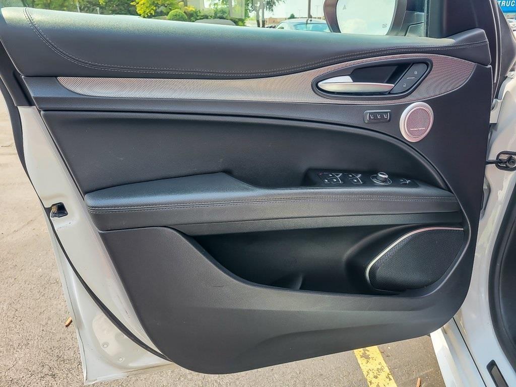 used 2022 Alfa Romeo Stelvio car, priced at $24,258