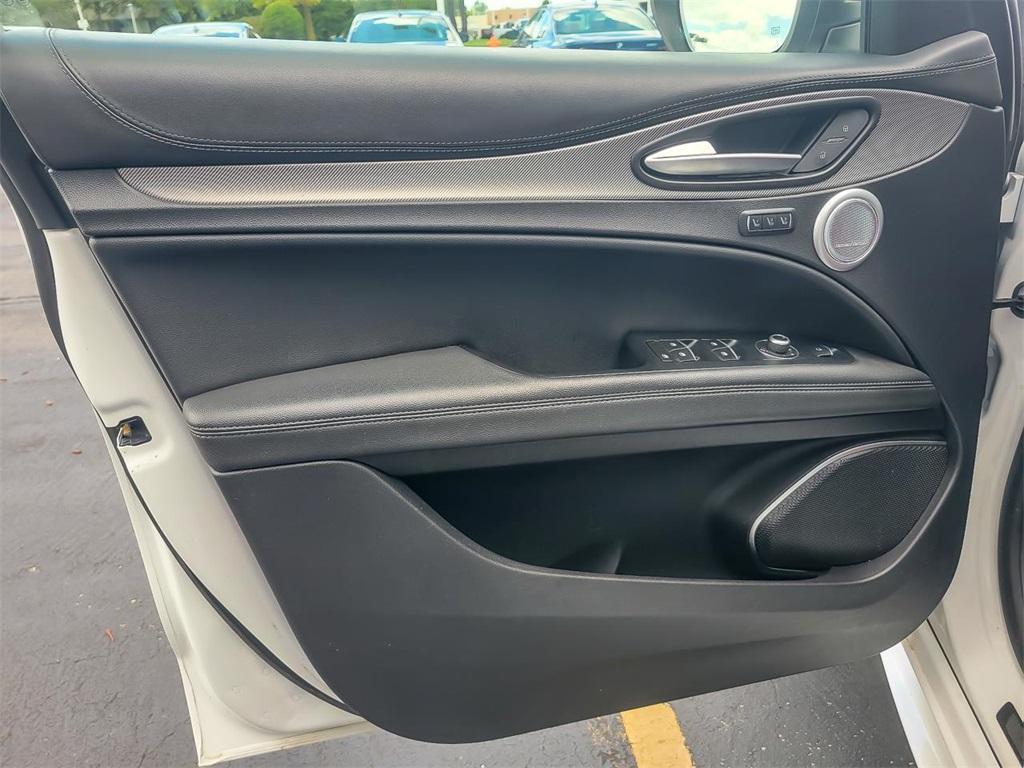 used 2022 Alfa Romeo Stelvio car, priced at $24,158