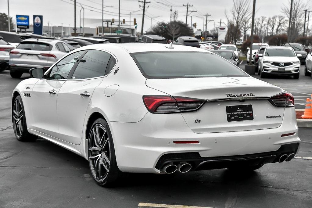 new 2024 Maserati Quattroporte car, priced at $111,989