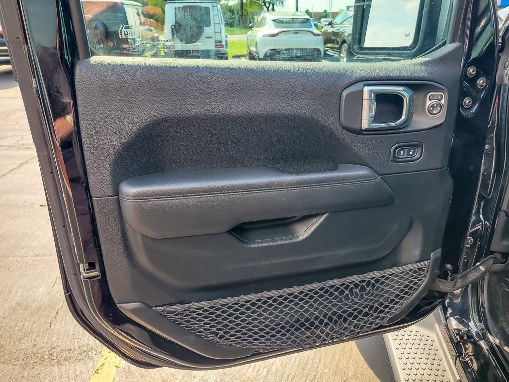 used 2021 Jeep Wrangler Unlimited car, priced at $33,659