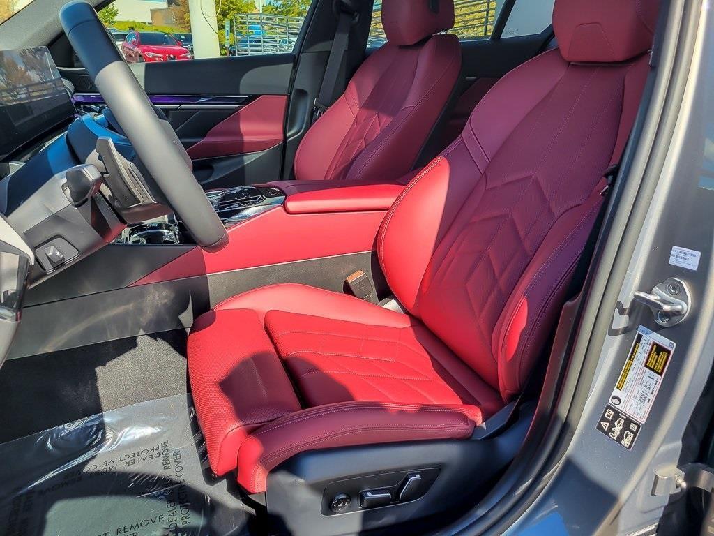 used 2025 BMW 540 car, priced at $57,988