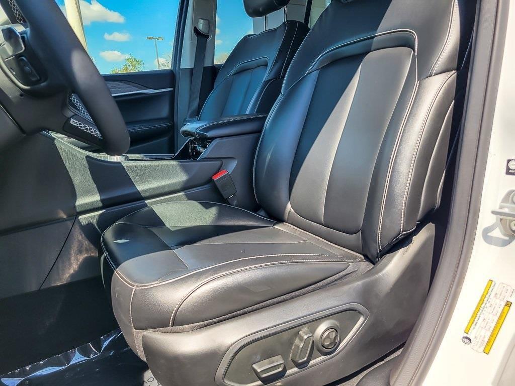 used 2023 Jeep Grand Cherokee car, priced at $34,839