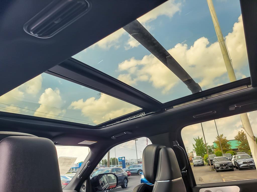 used 2021 Lincoln Navigator L car, priced at $49,889