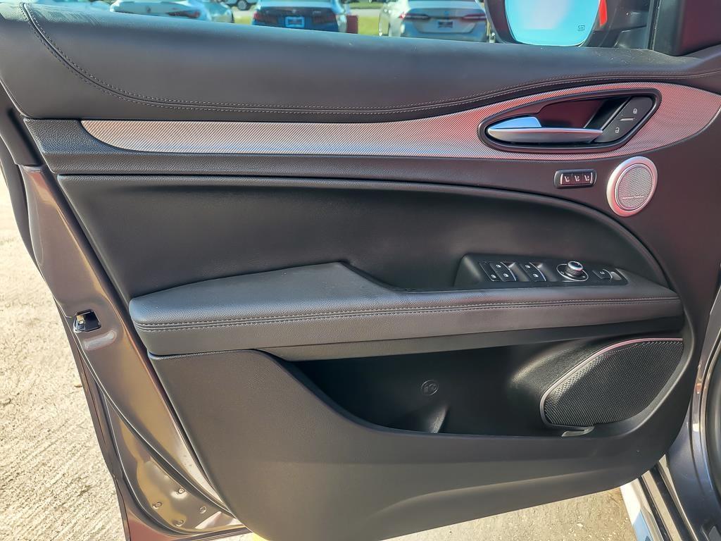 used 2022 Alfa Romeo Stelvio car, priced at $25,788
