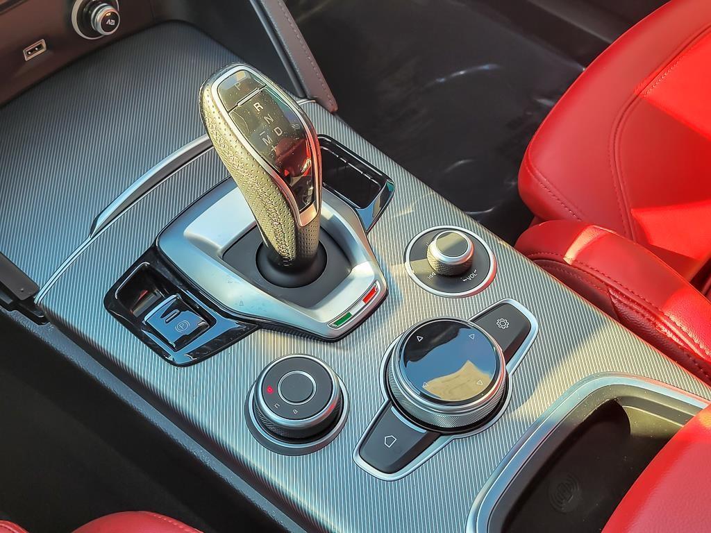 used 2022 Alfa Romeo Stelvio car, priced at $25,788