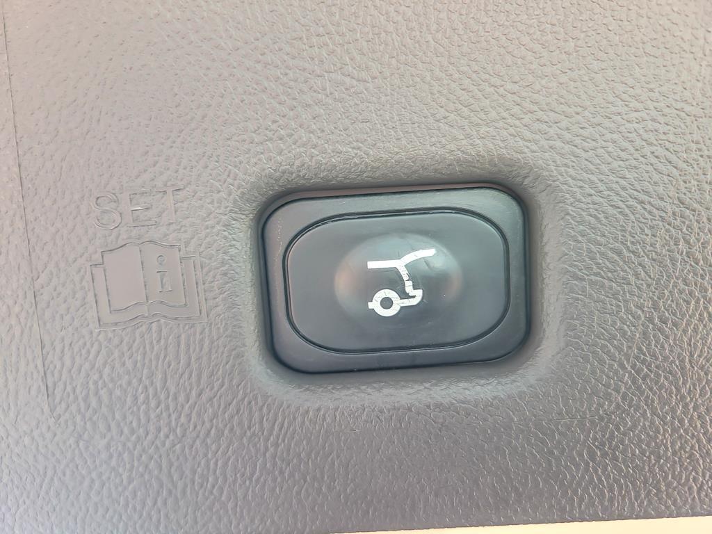 used 2022 Lincoln Nautilus car, priced at $30,899