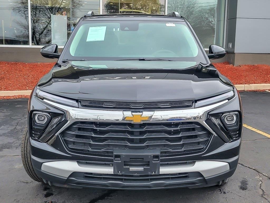 used 2025 Chevrolet TrailBlazer car, priced at $25,499