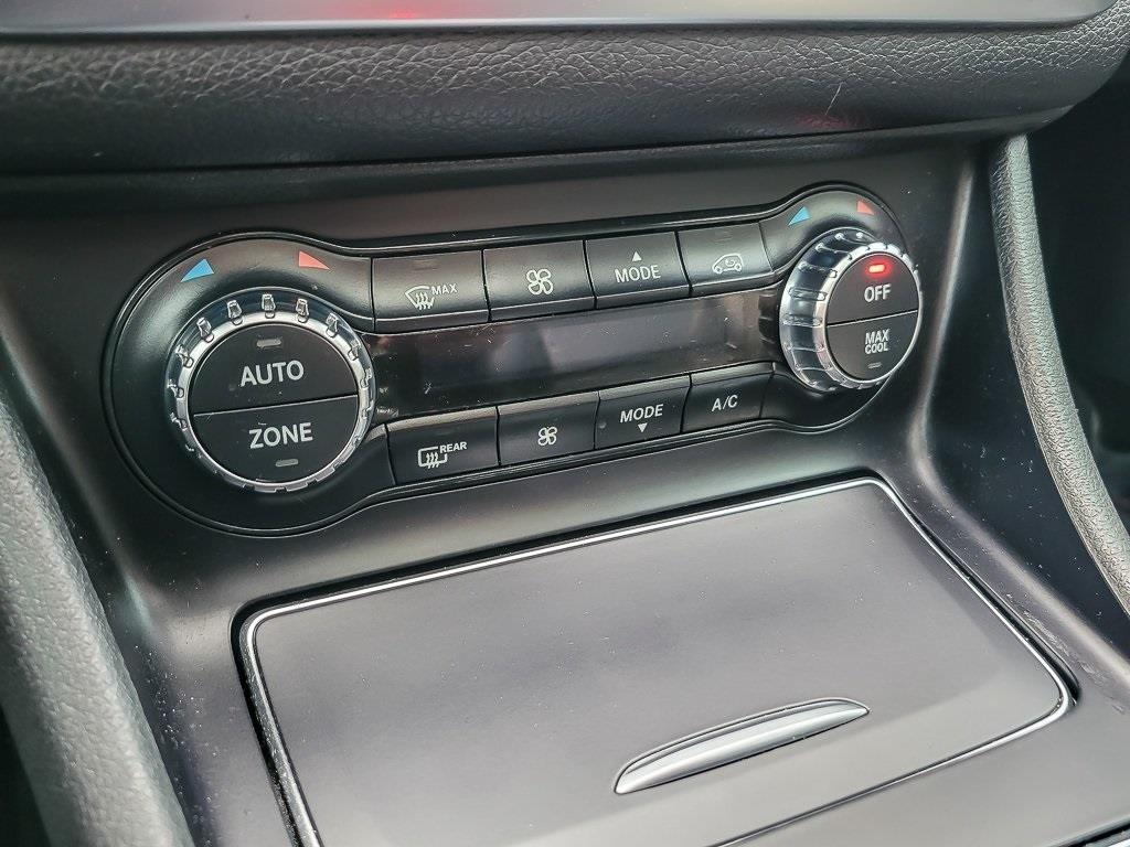 used 2019 Mercedes-Benz GLA 250 car, priced at $17,593