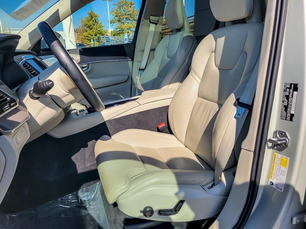 used 2022 Volvo XC90 car, priced at $37,982