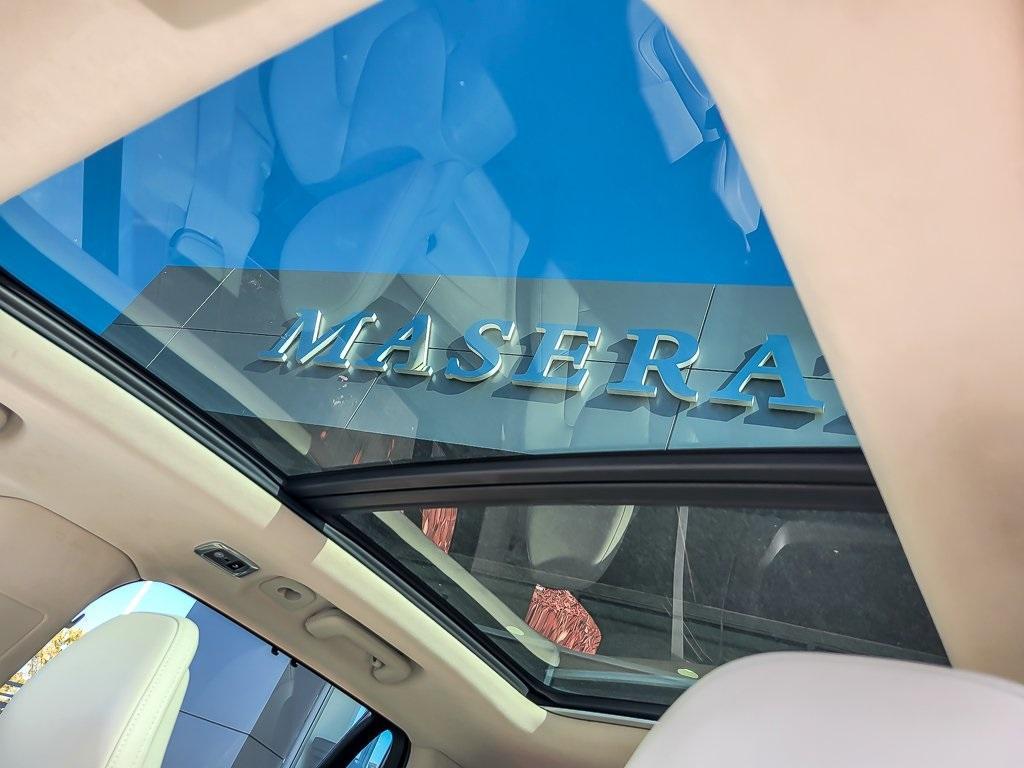 used 2022 Volvo XC90 car, priced at $37,982