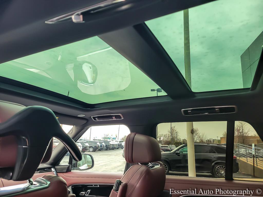 used 2023 Land Rover Range Rover car, priced at $99,789