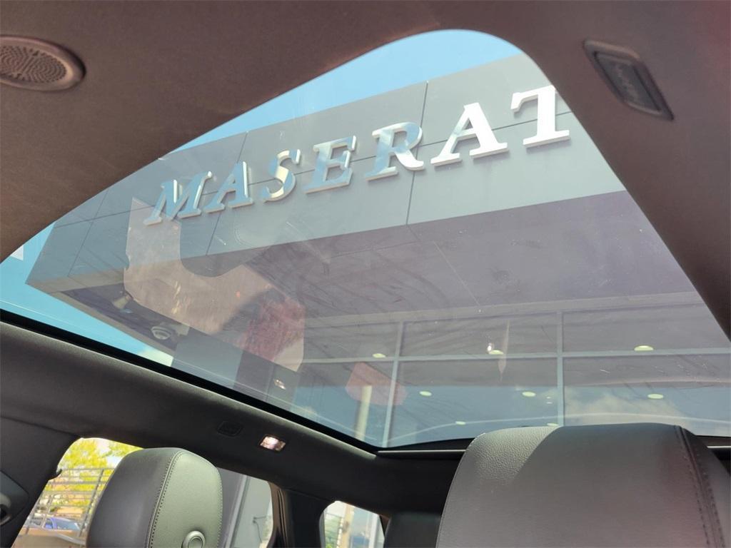 used 2023 Land Rover Range Rover Evoque car, priced at $32,998