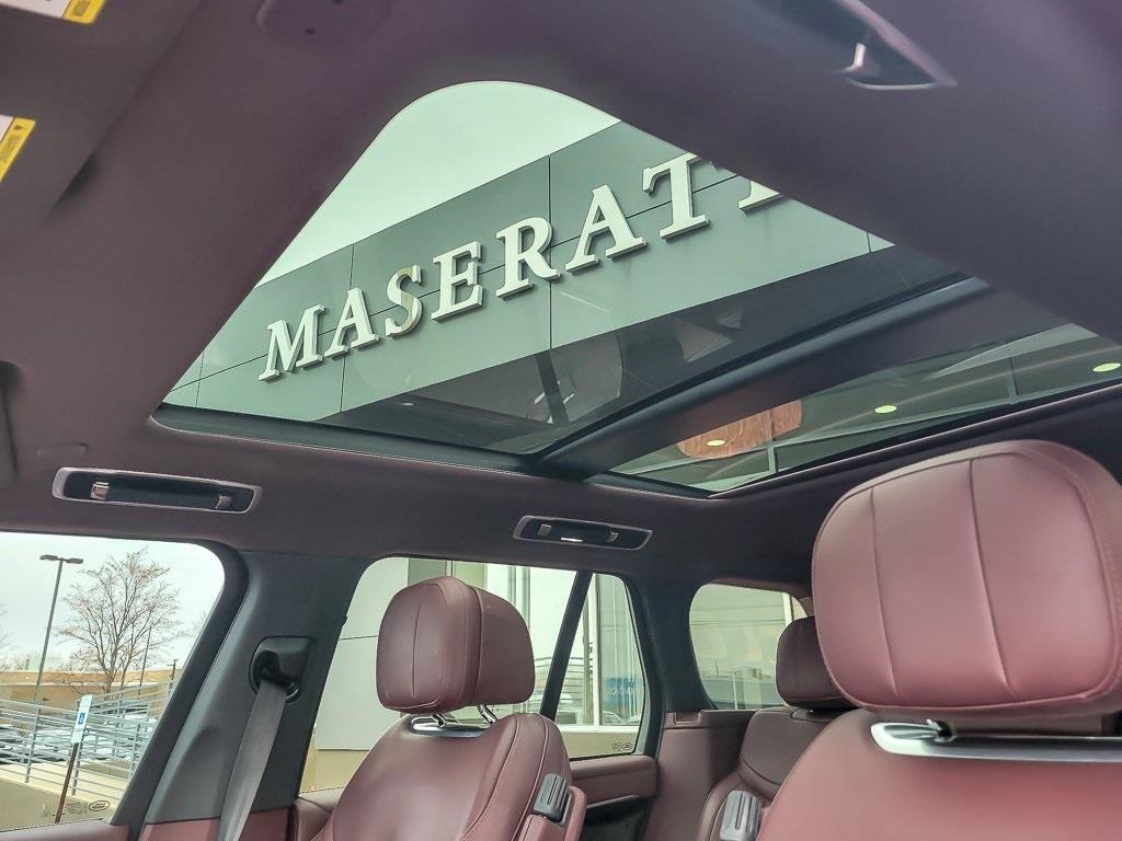 used 2023 Land Rover Range Rover car, priced at $107,749
