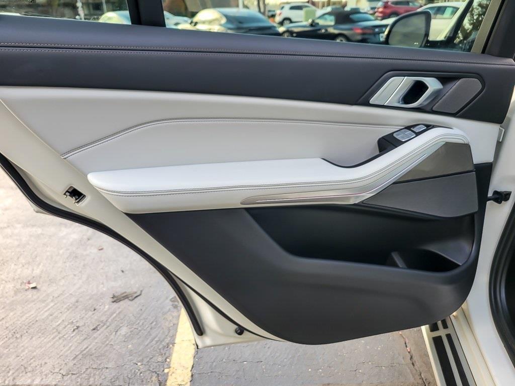 used 2023 BMW X7 car, priced at $61,994