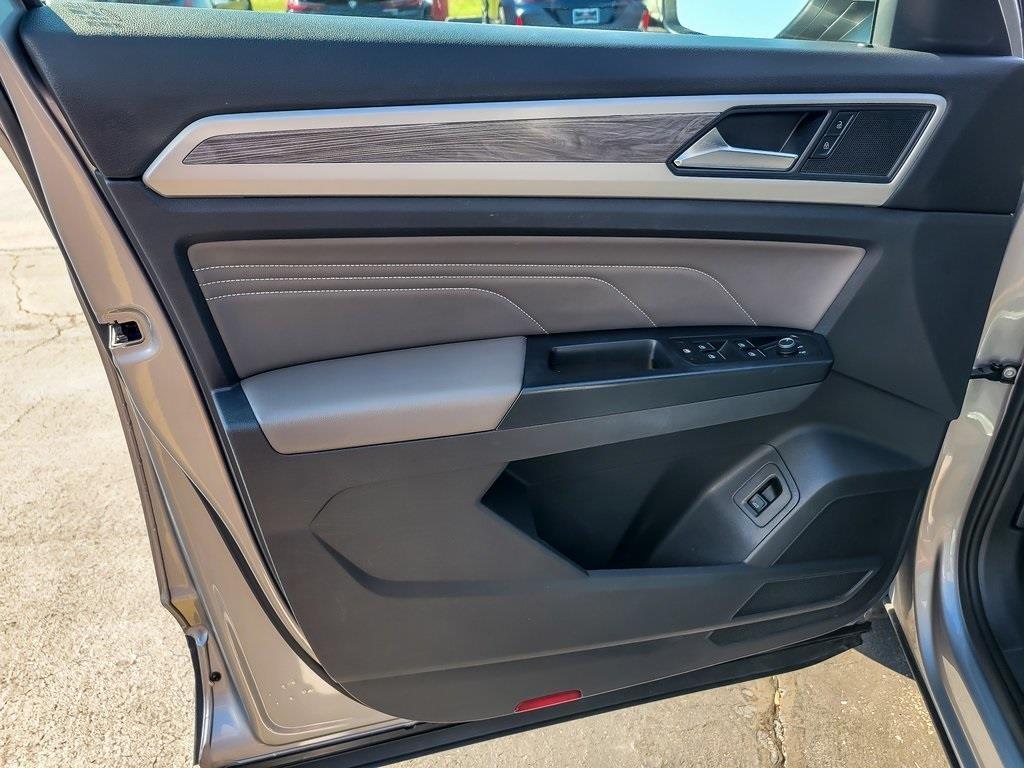 used 2021 Volkswagen Atlas Cross Sport car, priced at $16,998