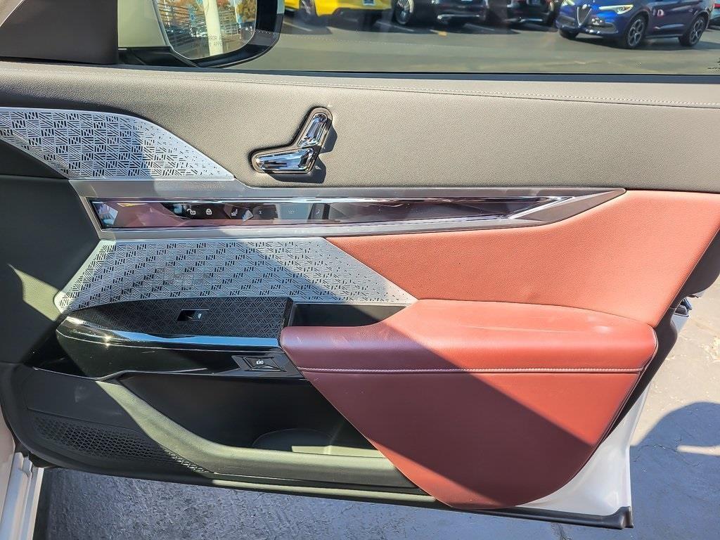 used 2023 BMW i7 car, priced at $70,499