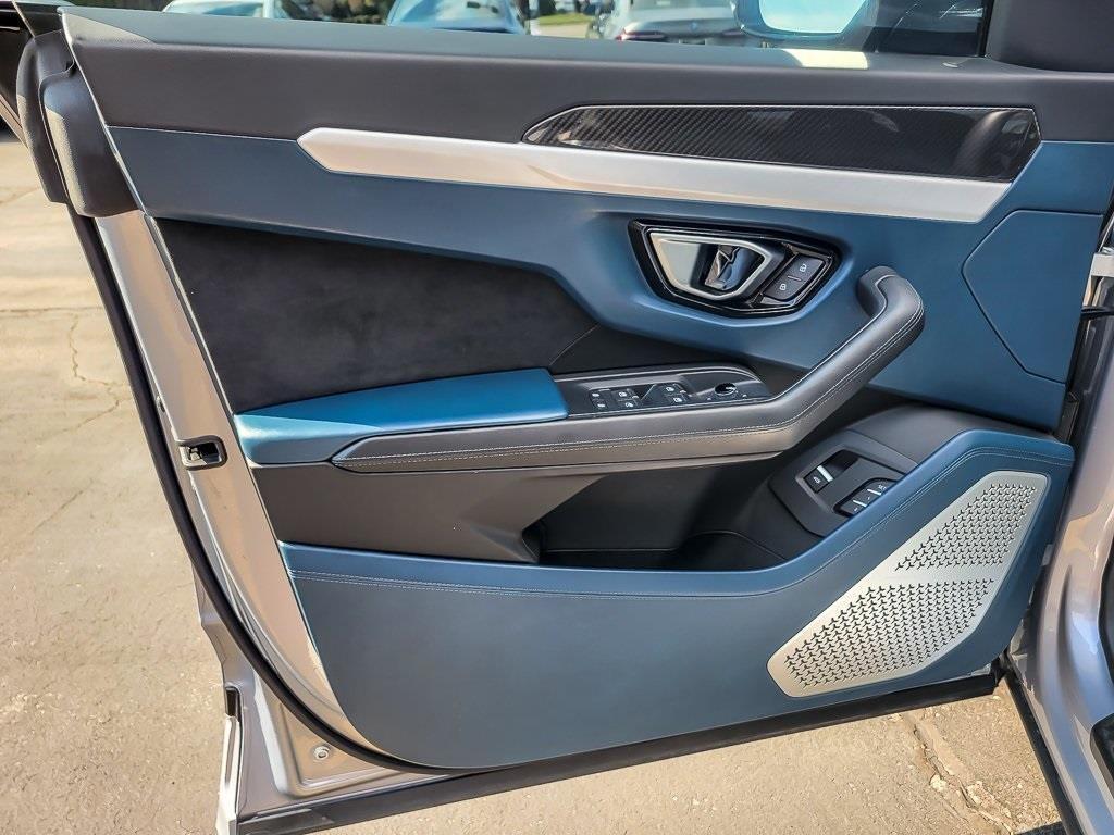 used 2021 Lamborghini Urus car, priced at $188,499